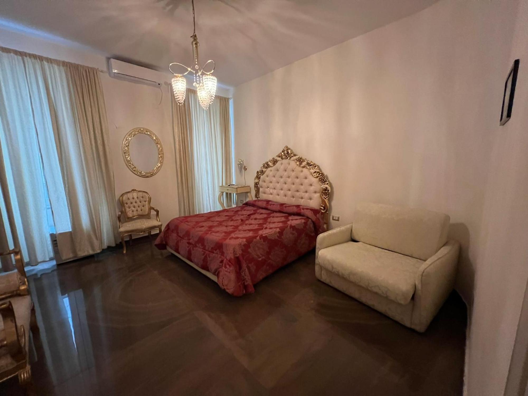Beb Mariafrancesca Panzió Nápoly Kültér fotó