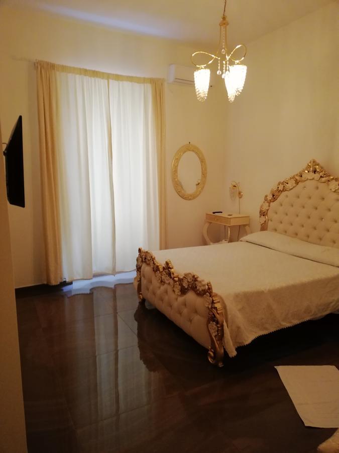 Beb Mariafrancesca Panzió Nápoly Kültér fotó
